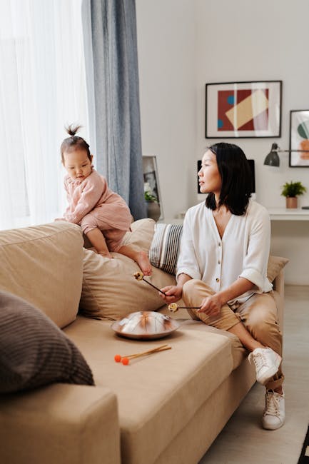 Mẹ bỉm xin việc: đi làm lại không chỉ là chuyện CV