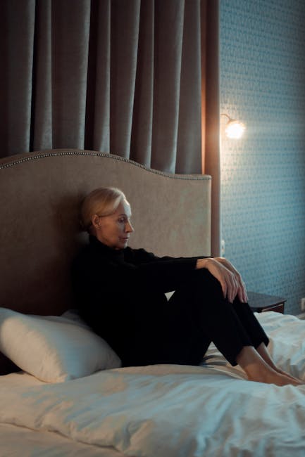 Mẹ chồng ‘cuồng’ cháu quá thì nên làm gì?